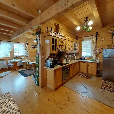 Smrekowa コシチェリスコ